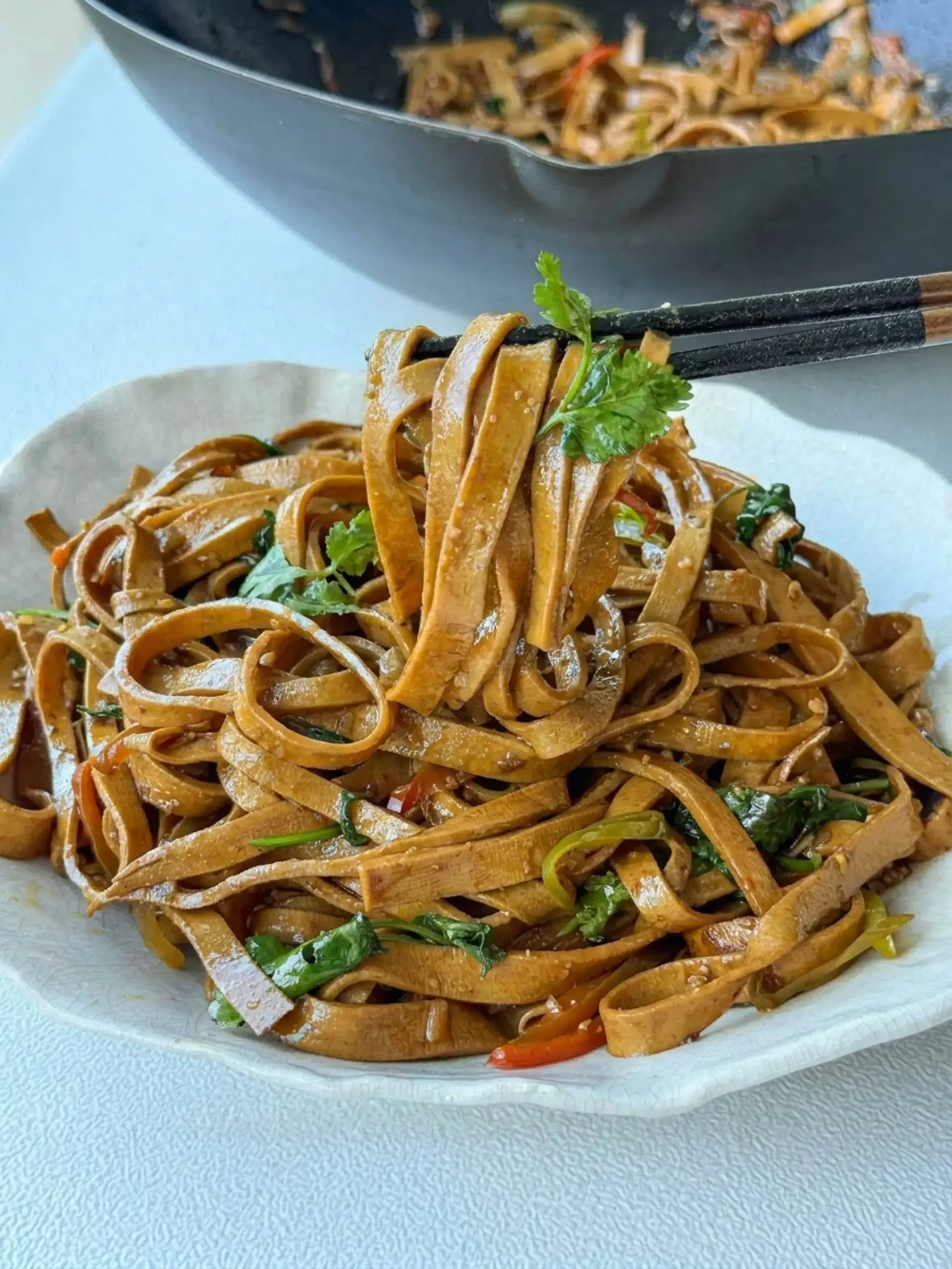 Kimchi Noodle Stir Fry Vegan Recipe for a Quick Weeknight Dinner 15 Crispy Pan-Fried Enoki Mushrooms with Gochujang Sauce