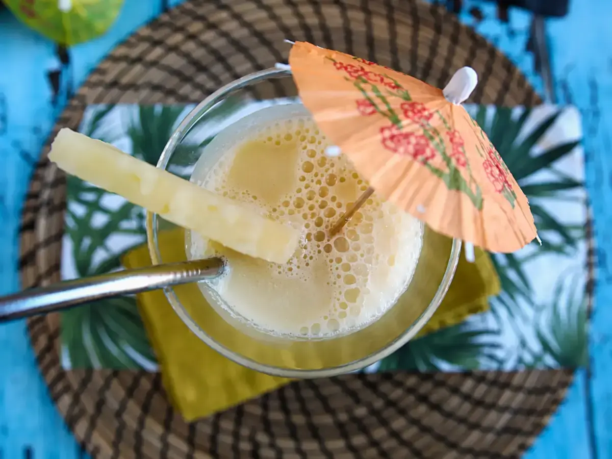 Pina Colada Sin Alcohol Receta Rapida Fid Mocktail 28 Lime juice squeezed for the pineapple mocktail