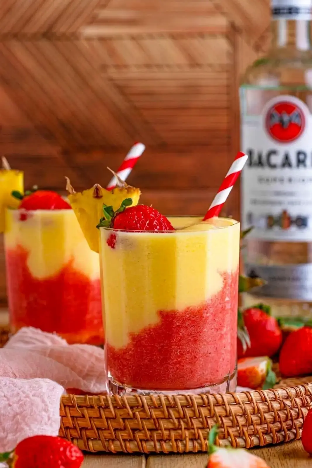 Easy Strawberry Pina Colada Mocktail Recipe 12 WHAT IS THE BEST WAY TO GET THE LAYERS?