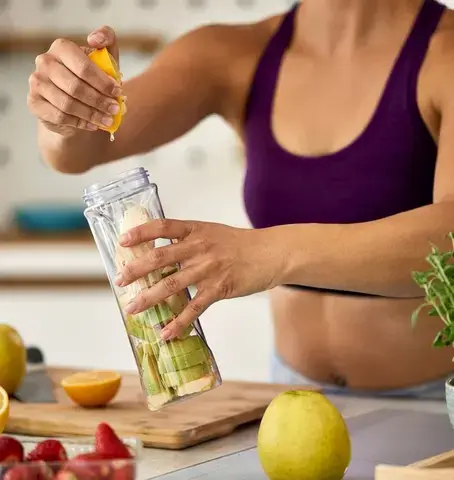 2 Skin Detox Drink Recipes For A Glowing Complexion, Sunshine Revitalising Skin Detox Drink