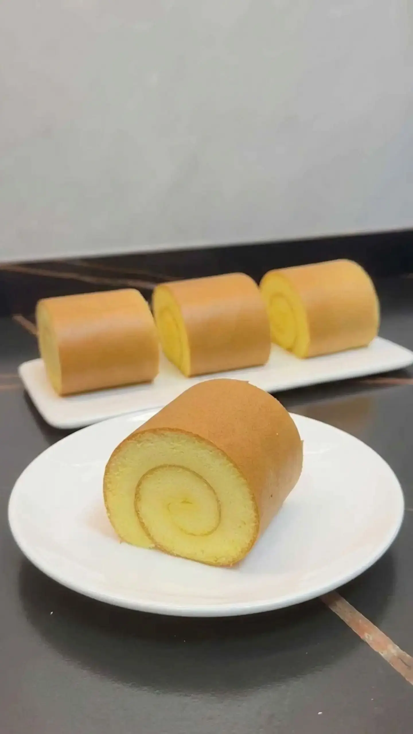 Chinese Swiss Roll, What Is a Chinese Swiss Roll