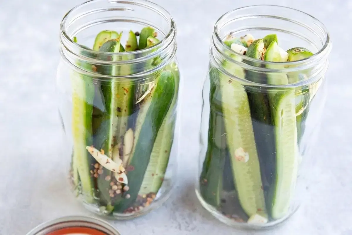 Easy Dill Pickles Recipe, How to Make Dill Pickles