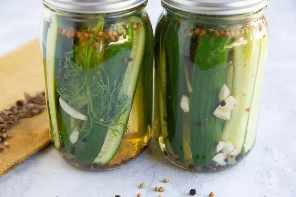 Easy Dill Pickles Recipe, How to Make Dill Pickles