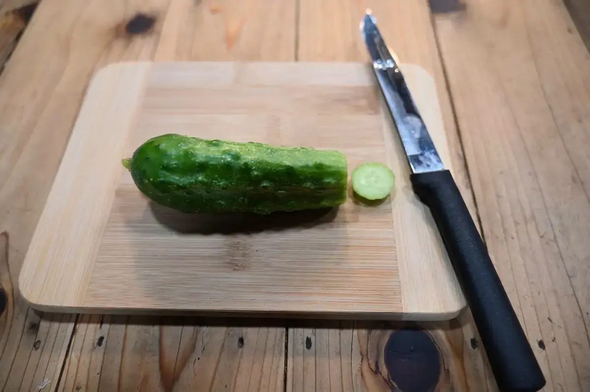 Easy Garlic Dill Pickle Recipe, How to Make Pickles Step by Step
