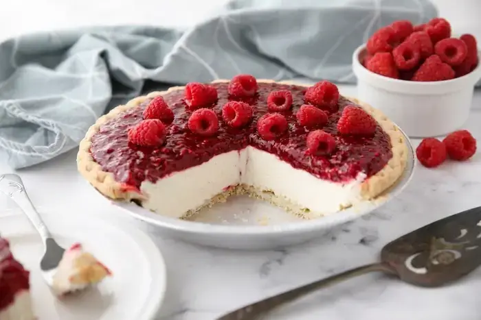 Raspberry Cream Pie Recipe with a No-Bake Cream Cheese Filling 21 Raspberry Cream Pie, Make it No Bake