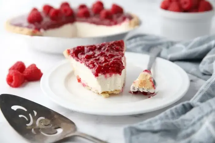 Raspberry Cream Pie Recipe with a No-Bake Cream Cheese Filling 20 Raspberry Cream Pie, Recipe Tips