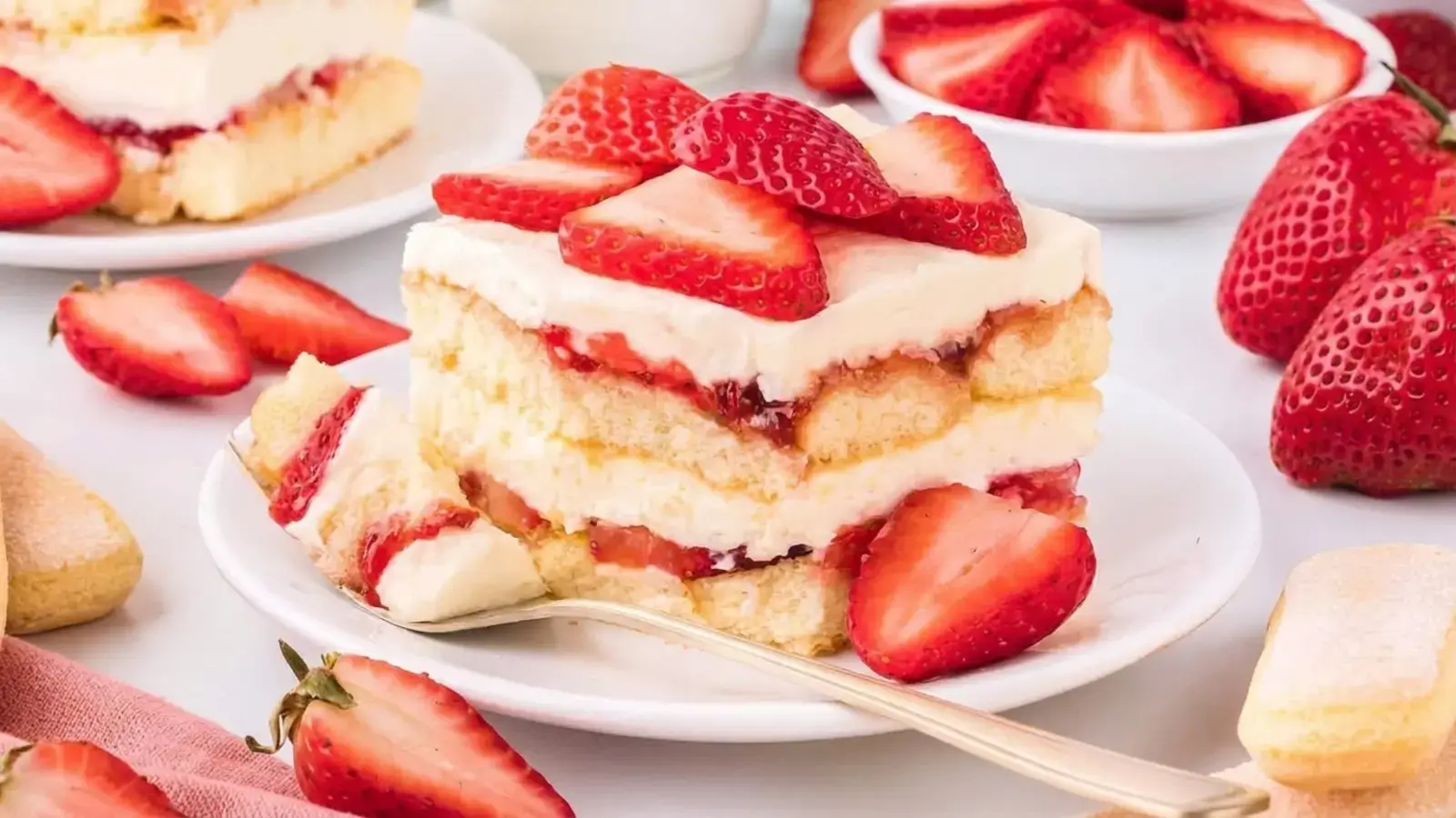 Strawberry Tiramisu, What Is Strawberry Tiramisu