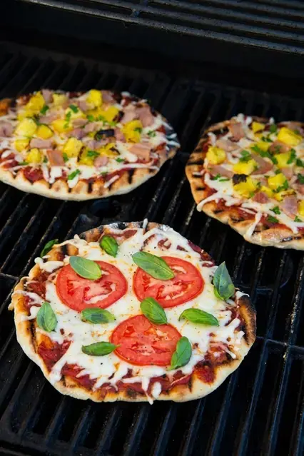 Summer Grilling Recipes for Easy Backyard Cookouts 14 Summer Grilling Recipes, Grilled Pizza