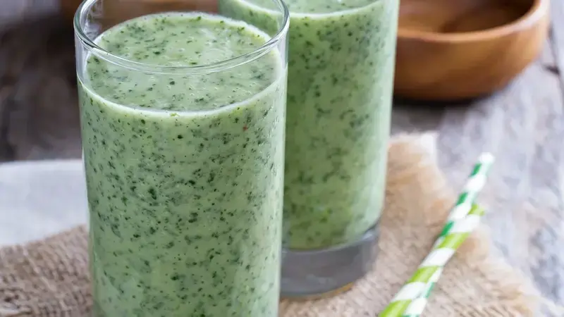 10 Low Calorie Smoothie Recipes for Easy Healthy Breakfasts 7 Green Smoothie