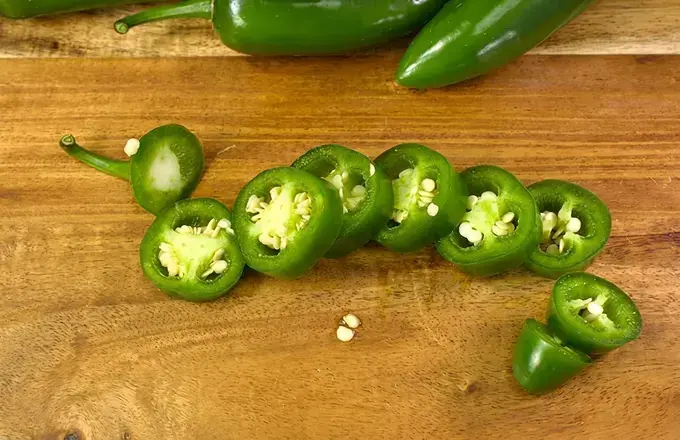 5 Pickled Jalapenos Canning Recipes, Step 2: Prepare the Hot Peppers