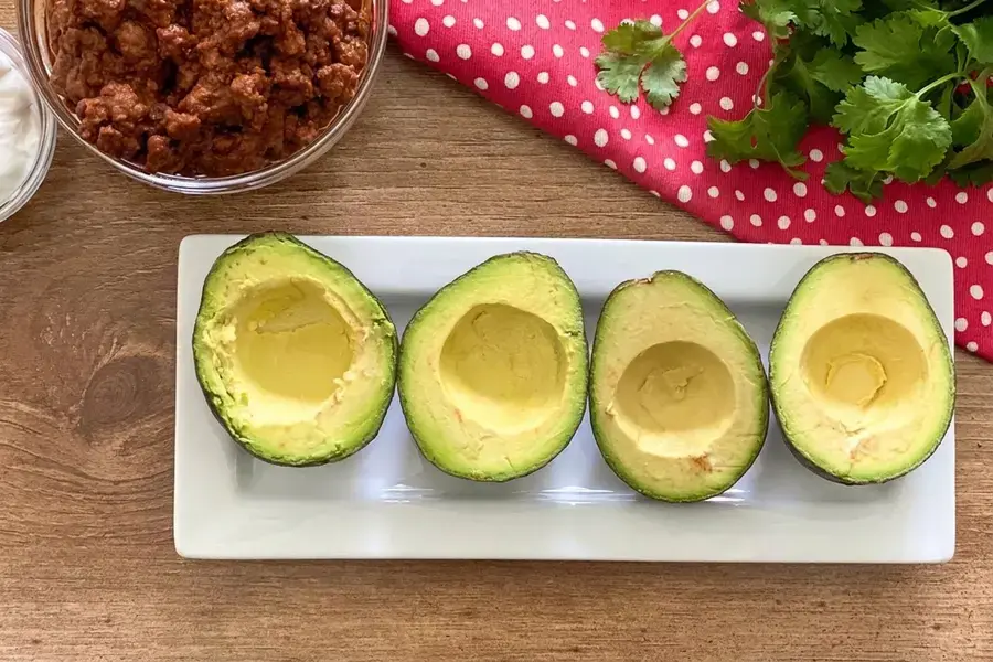 Avocado Taco Boats: A Healthy Low-Carb Dinner Idea 11 Avocado Taco Boats, How to make our Avocado Taco Boats