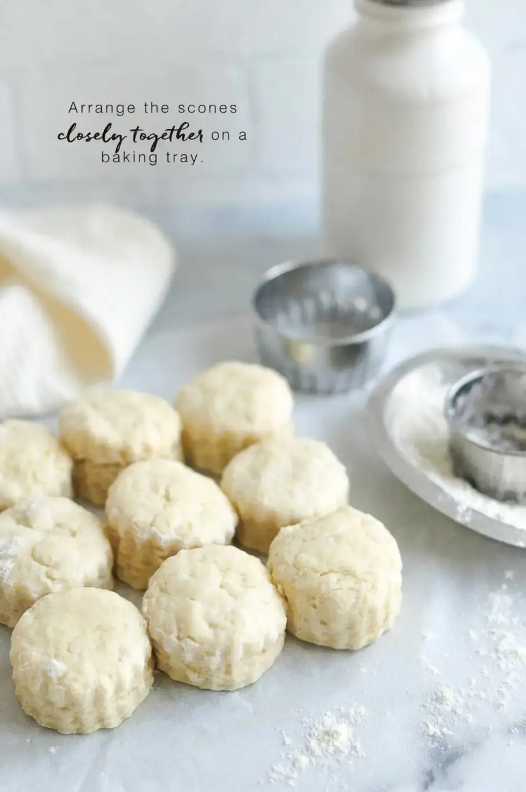 Plain Scones With Strawberry Jam Recipe, How to Make Scones