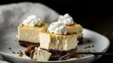 11+ Christmas Baking Treats Recipes, Eggnog Cheesecake Bars