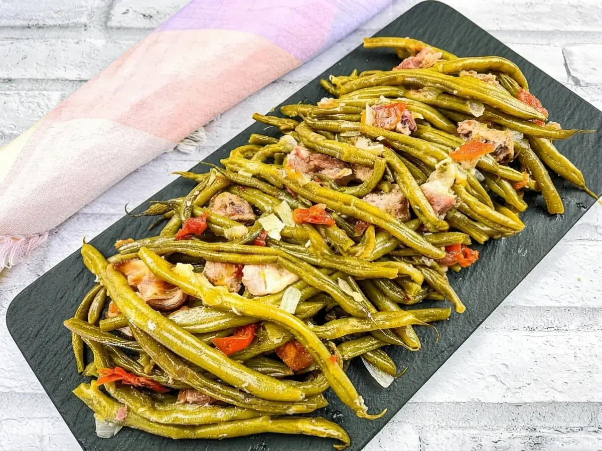 17 Christmas Recipes, Slow Cooker Southern Green Beans