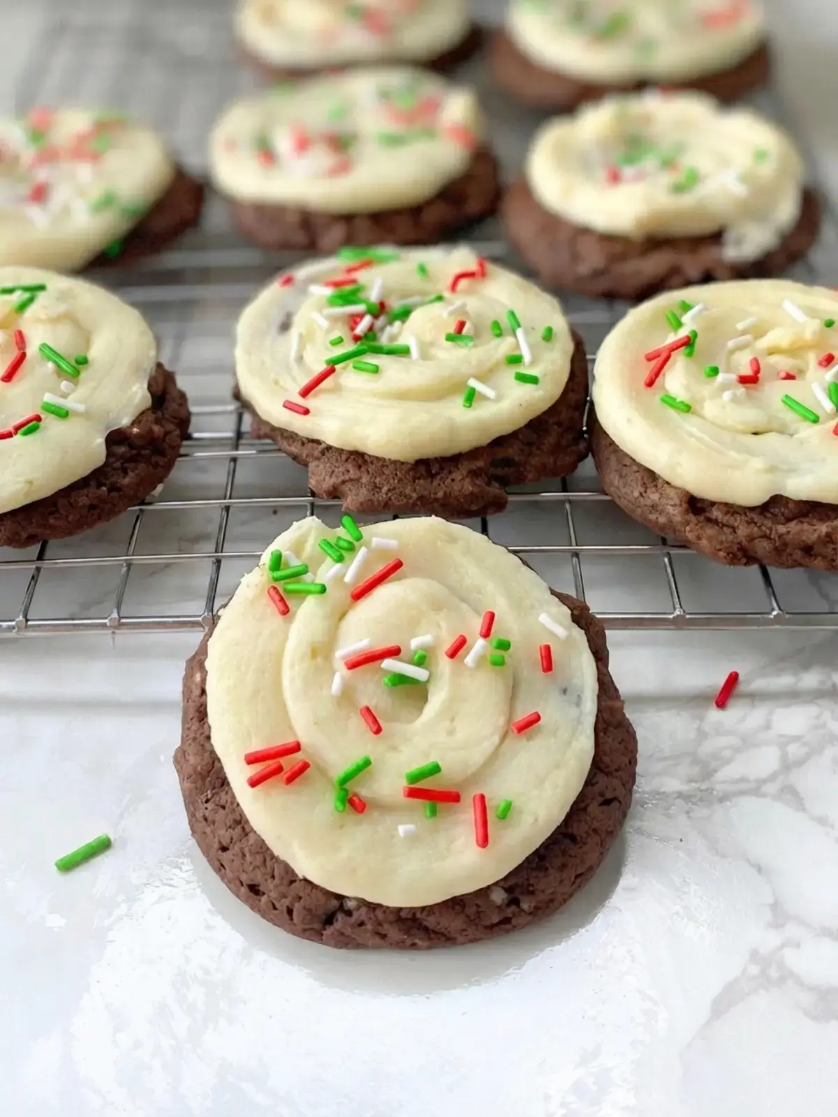 20+ Easy Christmas Desserts Anyone Can Make, Chocolate Cake Mix Cookies