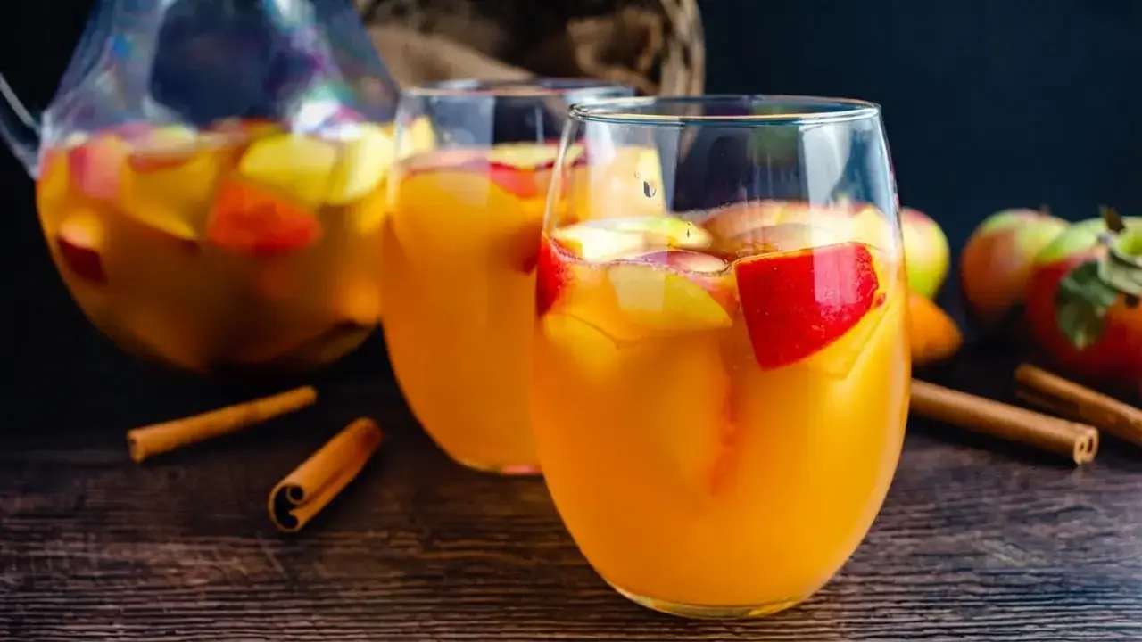 21 Best Fall Sangria Recipes for Cozy Autumn Entertaining 1 21 Best Fall Sangria Recipes, 21 Best Fall Sangria Recipes to Make