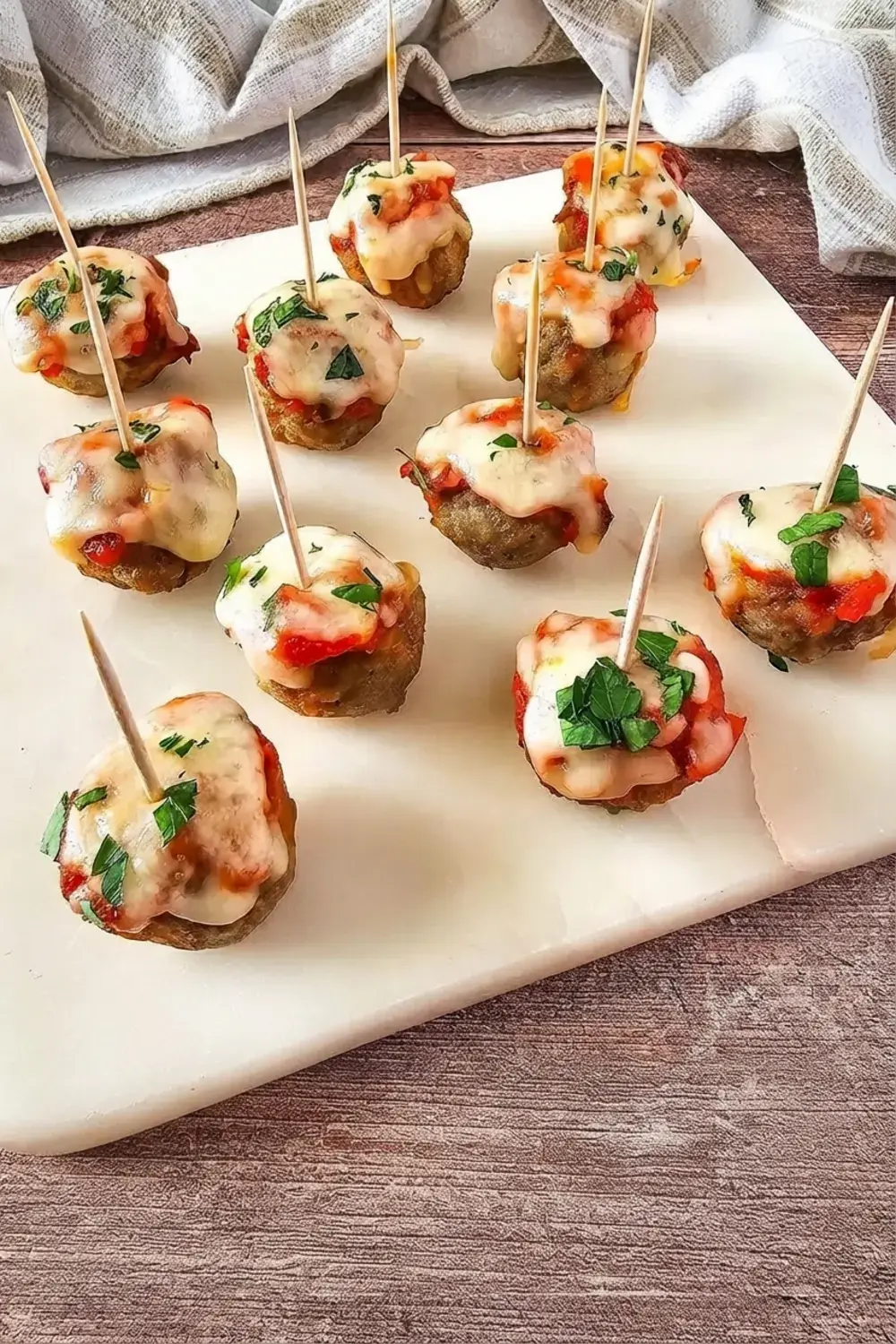 30+ One Bite Appetizers for a Crowd: Easy Finger Foods for Any Party 32 30+ One Bite Appetizers For A Crowd, Mini Meatball Marinara Bites