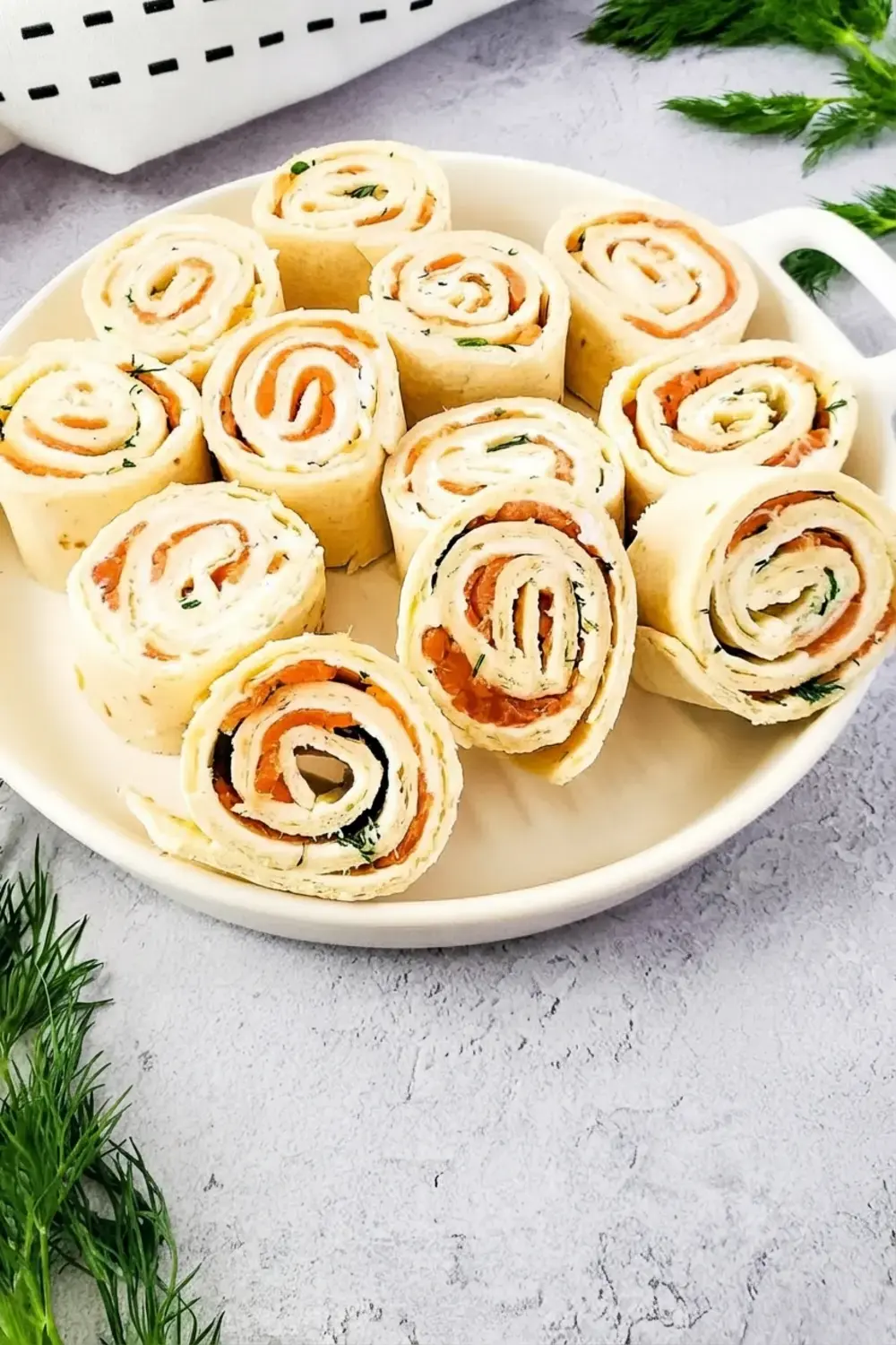 30+ One Bite Appetizers for a Crowd: Easy Finger Foods for Any Party 36 30+ One Bite Appetizers For A Crowd, Smoked Salmon Pinwheels