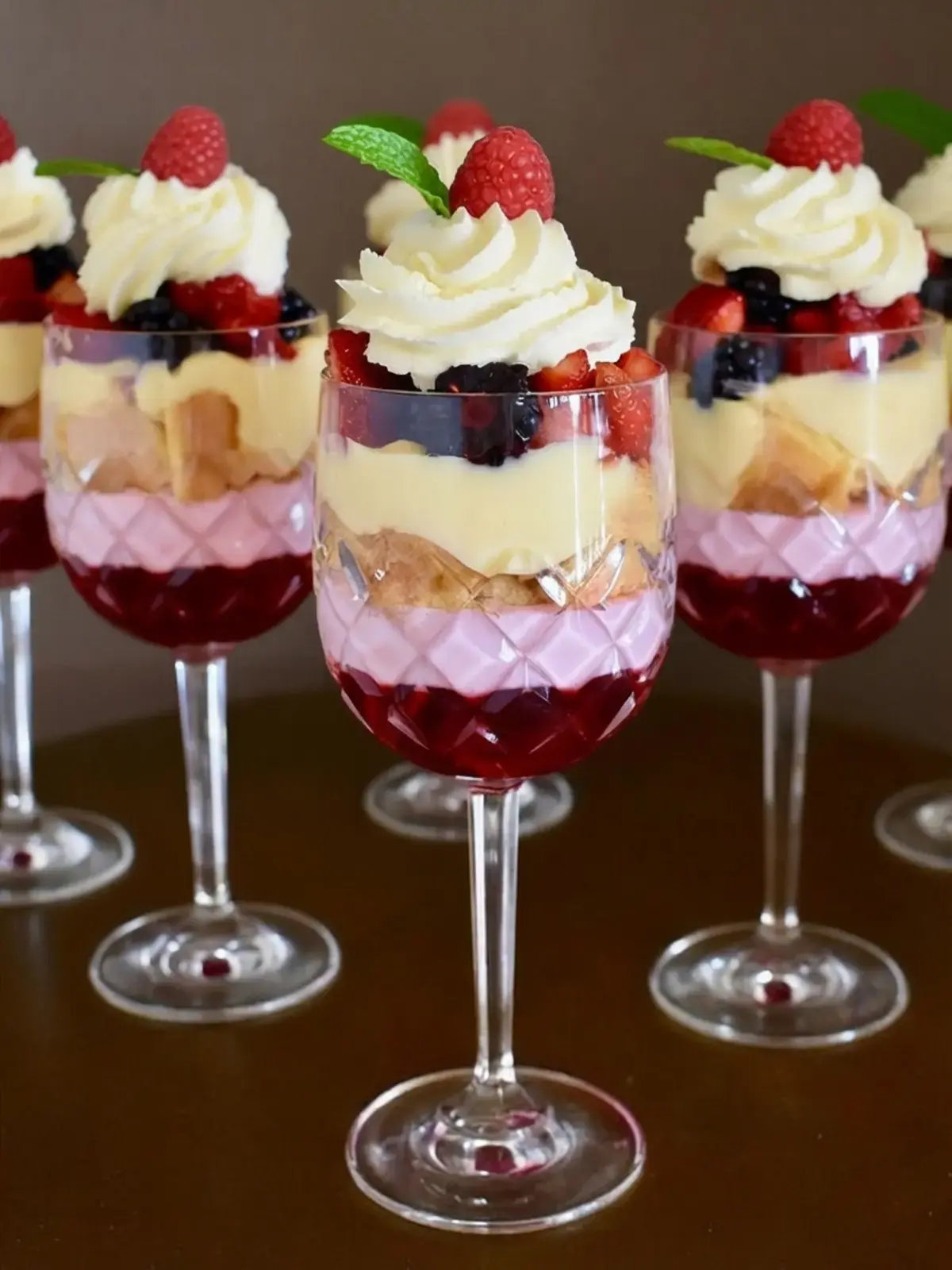 32 Cheerful Christmas Recipes, Mini Trifles