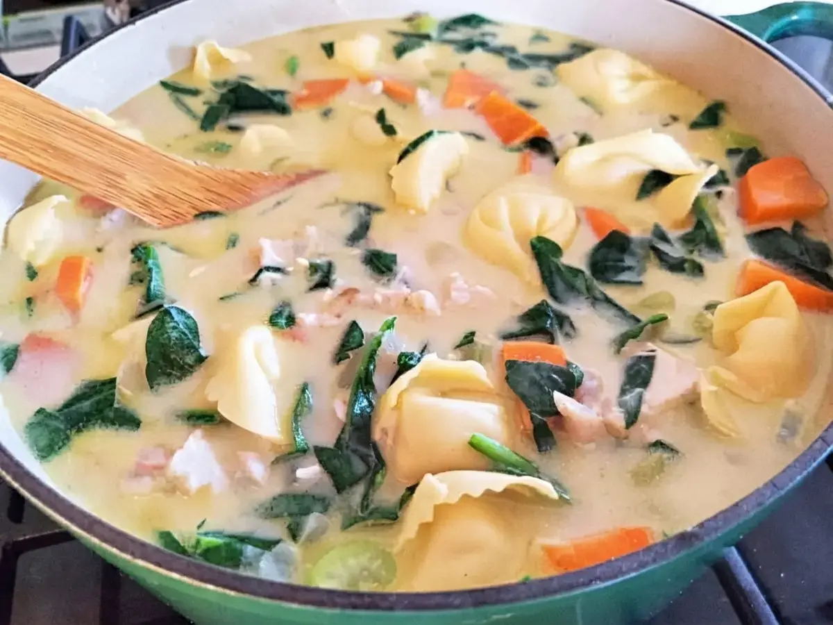 37 Christmas Dishes, Chicken Tortellini Soup