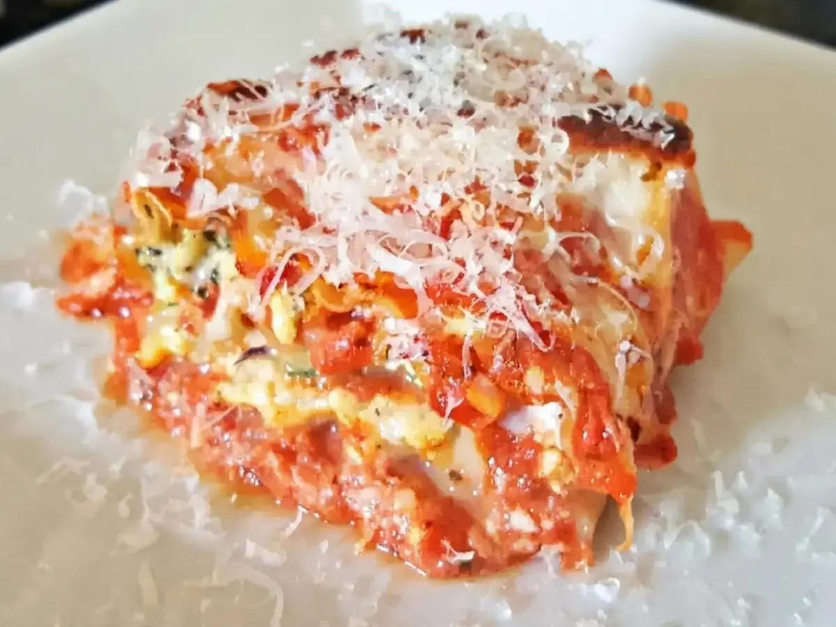 37 Christmas Dishes, Lasagna Roll Ups