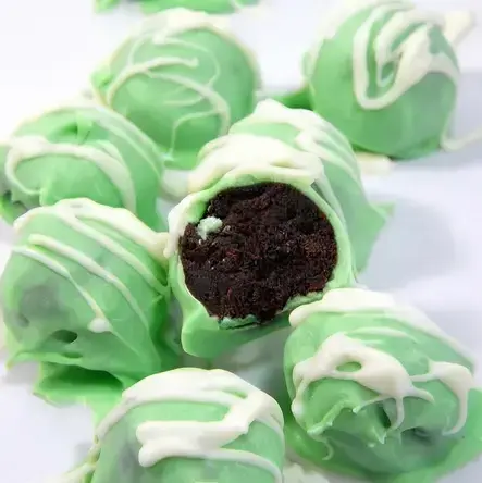 52 Best Christmas Truffles Recipes, 26. Thin Mint Truffles