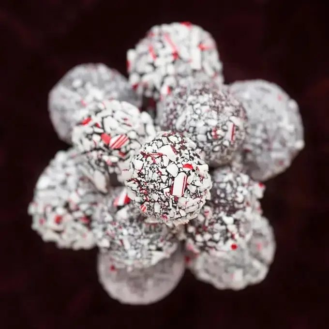 52 Best Christmas Truffles Recipes, 28. Easy Candy Cane Chocolate Truffles