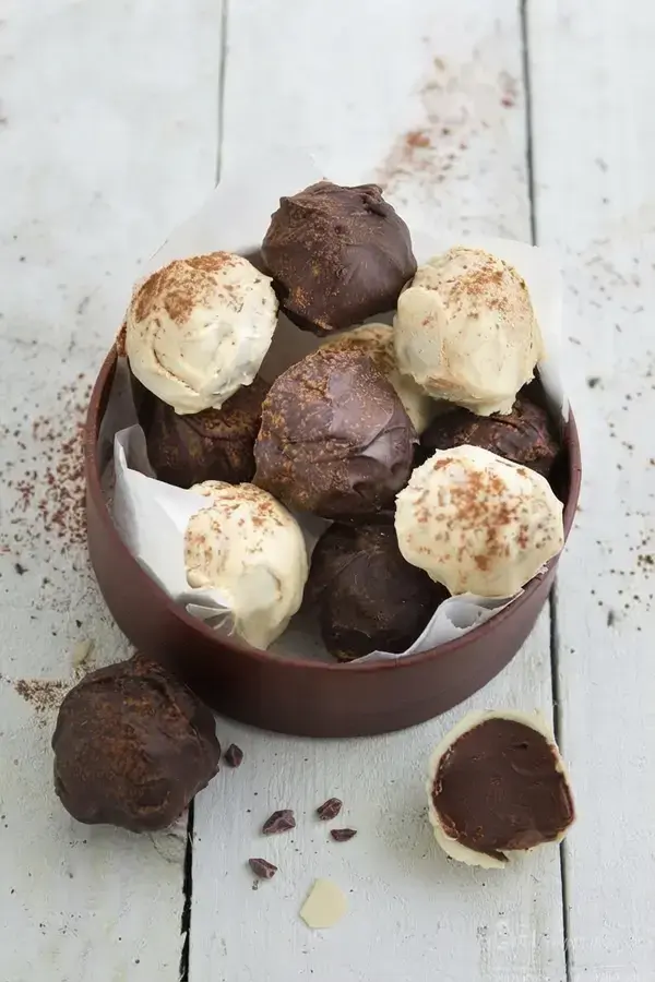 52 Best Christmas Truffles Recipes, 29. Coffee Truffles