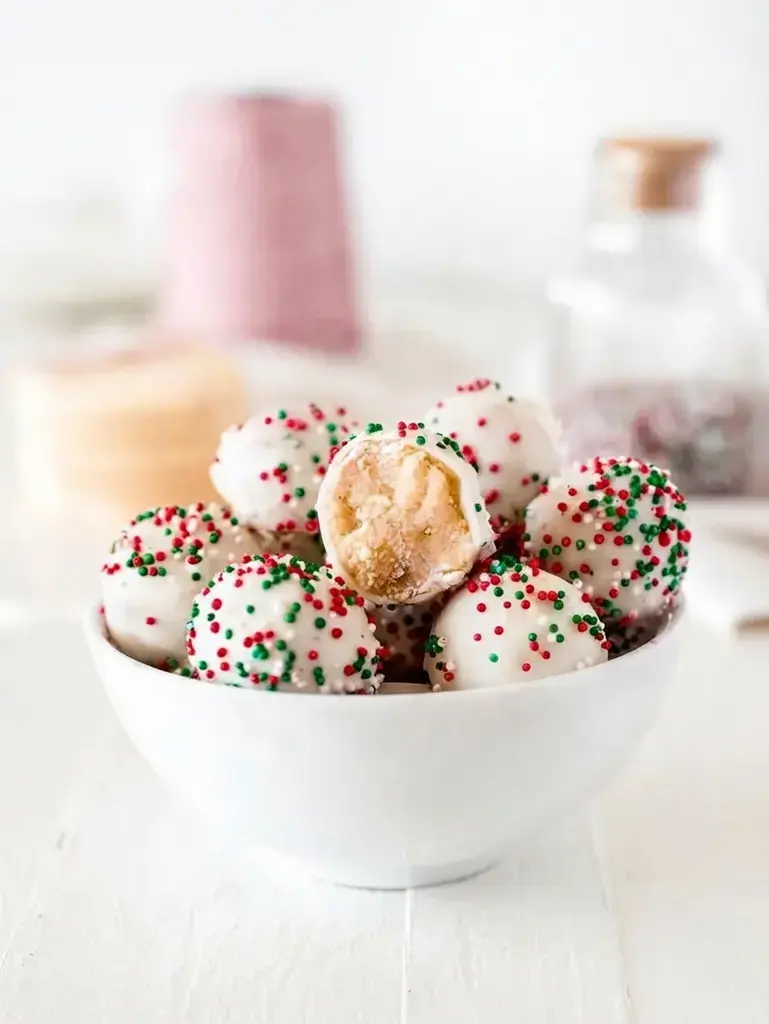 52 Best Christmas Truffles Recipes, 9. Sugar Cookie Truffles