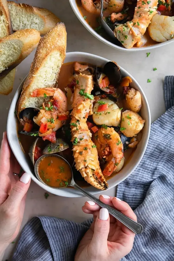 60 Easy Christmas Dinner Recipes, Instant Pot Beef Bourguignon