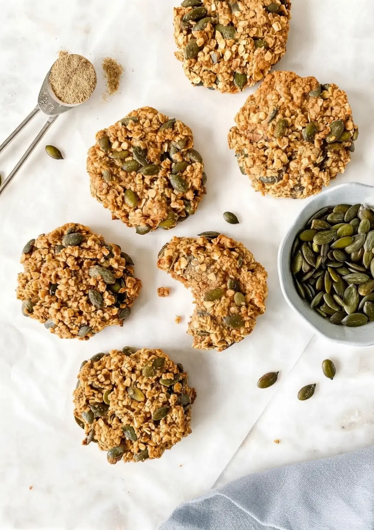8 Christmas Flavors for Holiday Baking to Sweeten Your Season 10 8 Christmas Flavors For Holiday Baking, Cardamom Cake with Coffee glaze