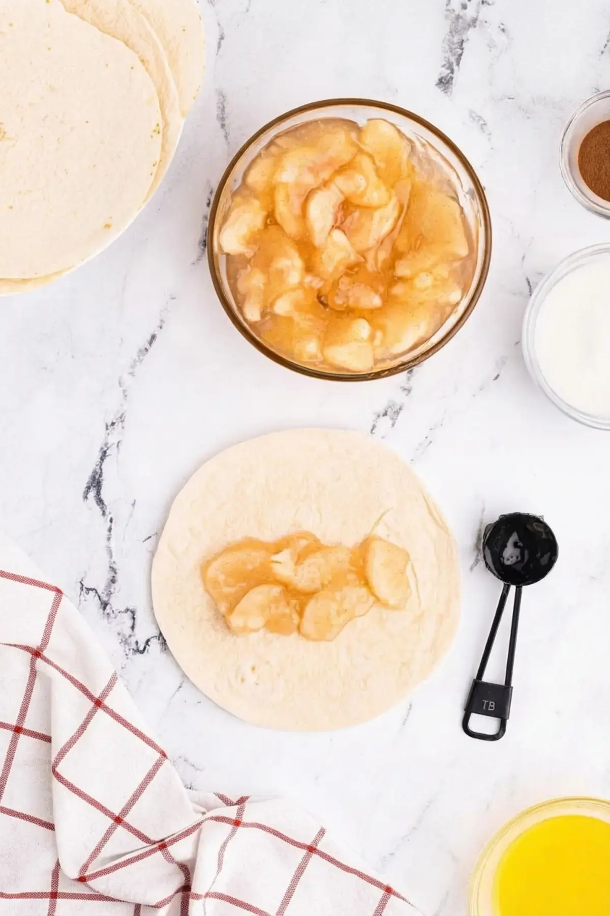 Air Fryer Apple Pie Taquitos, How to make Apple Pie Taquitos in Air Fryer