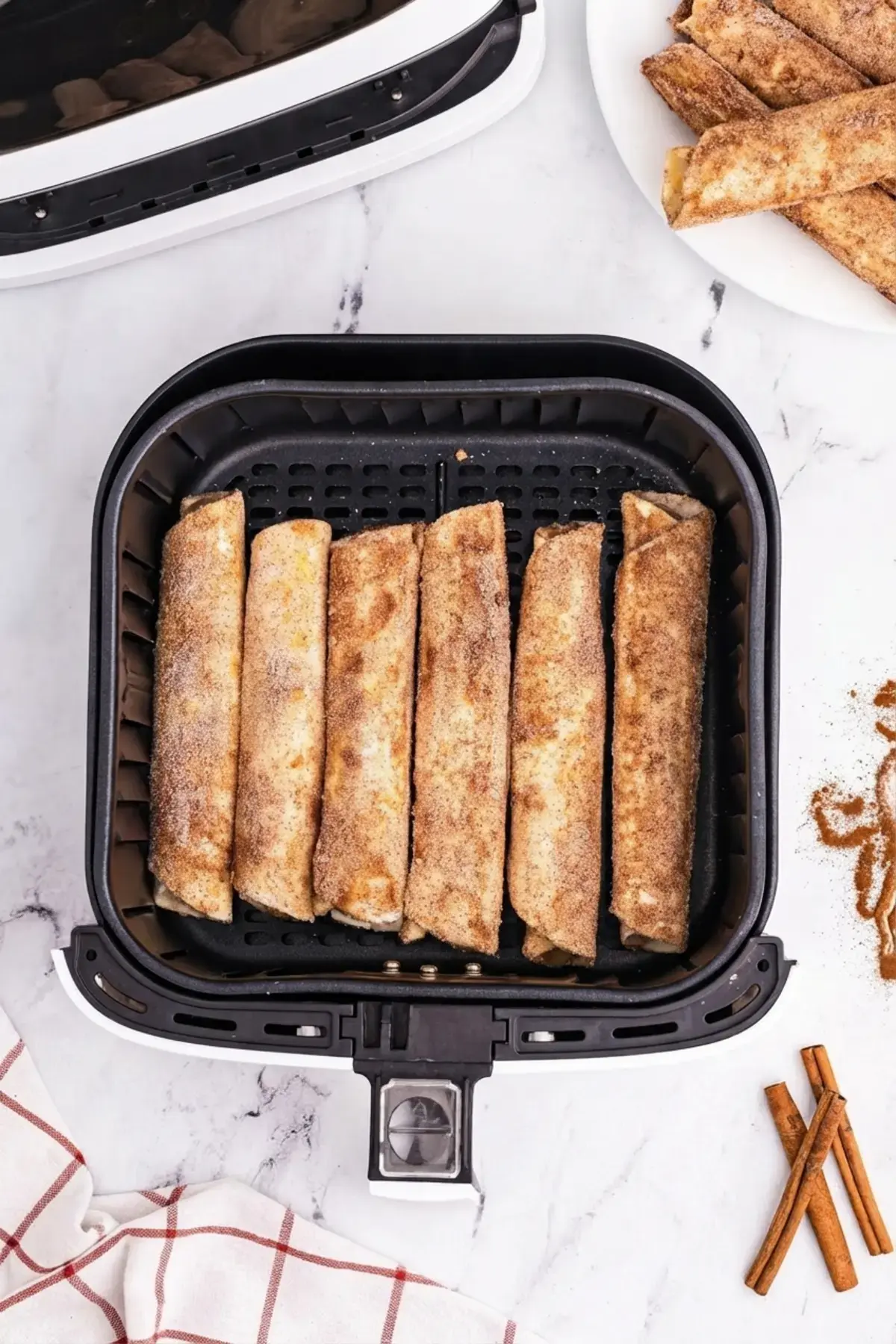 Air Fryer Apple Pie Taquitos, How to make Apple Pie Taquitos in Air Fryer