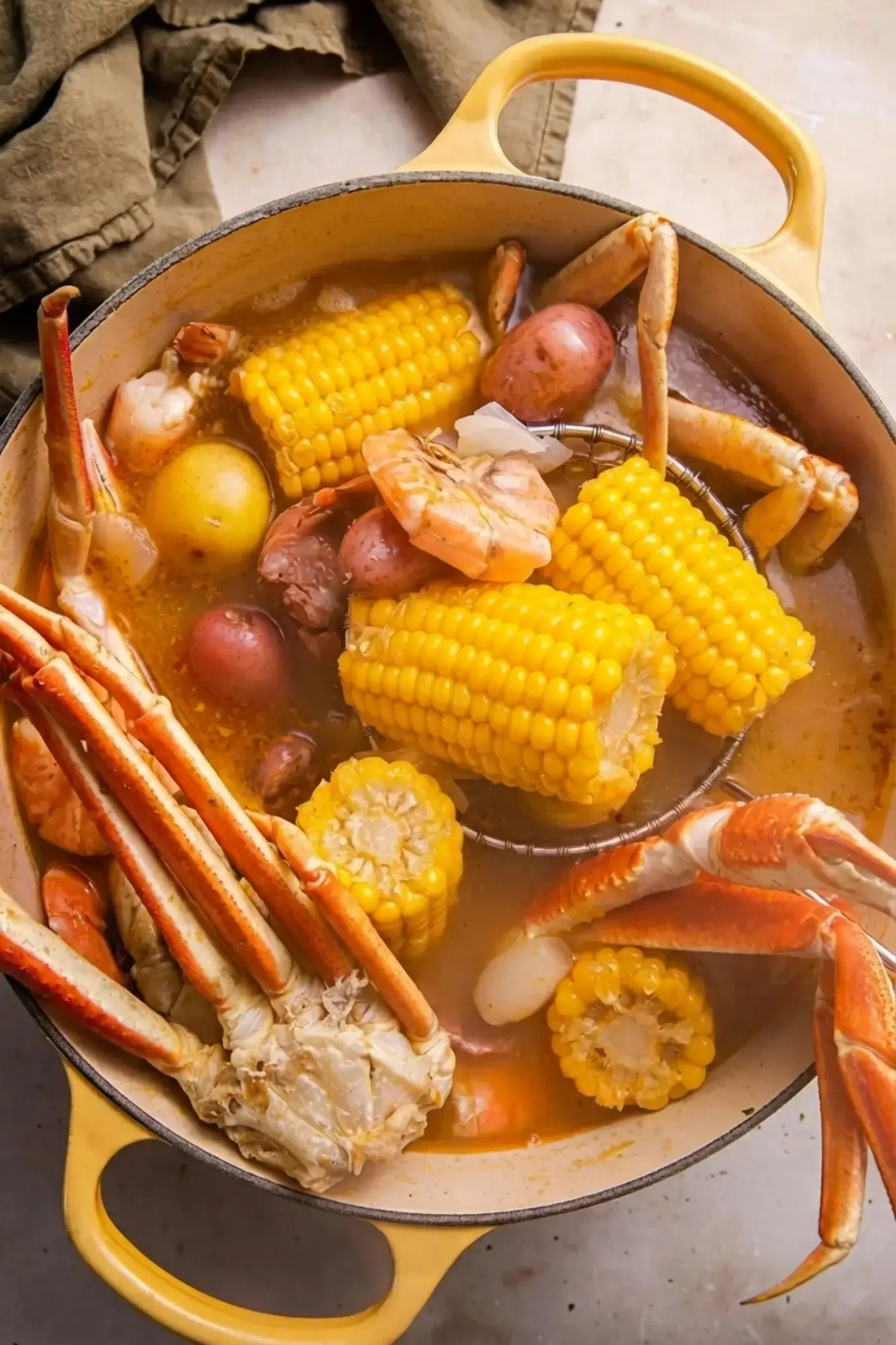 Cajun Seafood Boil With Garlic Butter Sauce, What's The Key To A Good Boil