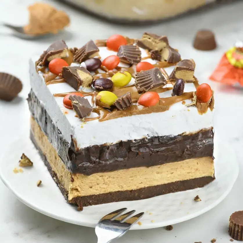 Chocolate Peanut Butter Lasagna