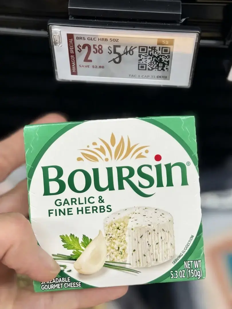 How To Create A Walmart Charcuterie & Cheese Board Under A $35 Budget, Accoutrements