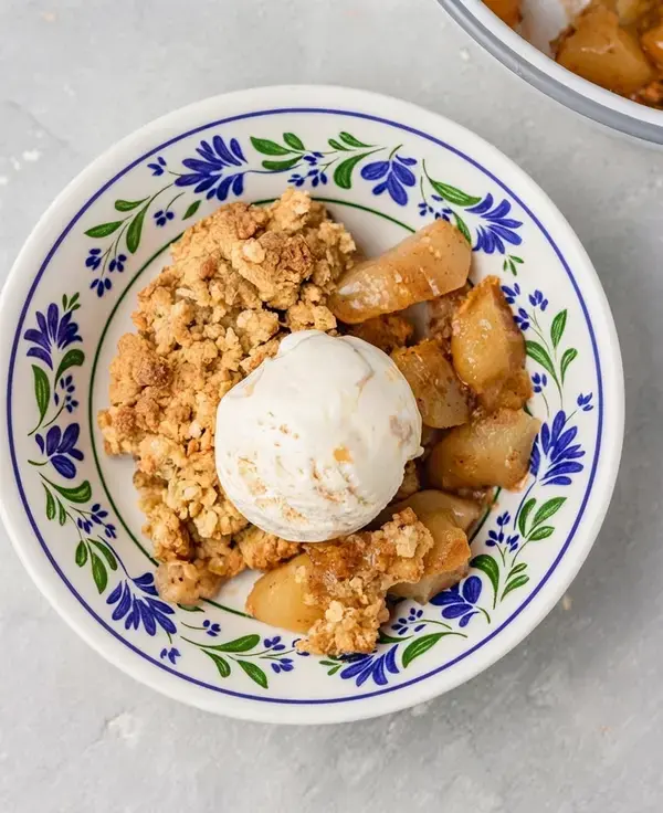 Simple Apple Crumble, How to make simple apple crumble in easy steps